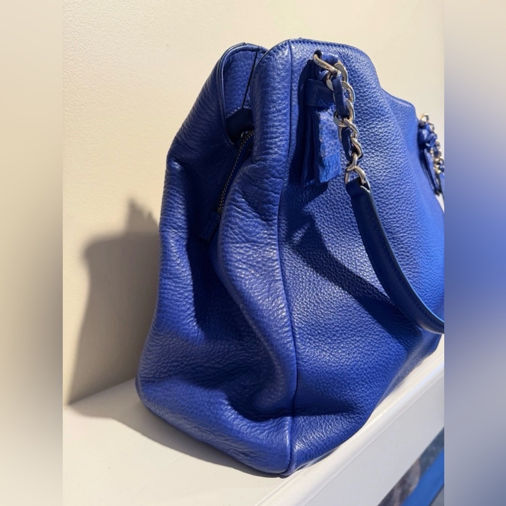 Tory Burch Cobalt Blue Leather Shoulder Bag - Picture 6 of 12